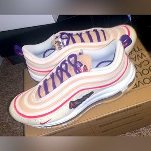 Air max 97 men’s 9.5 never worn before was too small for me